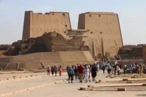 Nilkreuzfahrt- Edfu Tempel